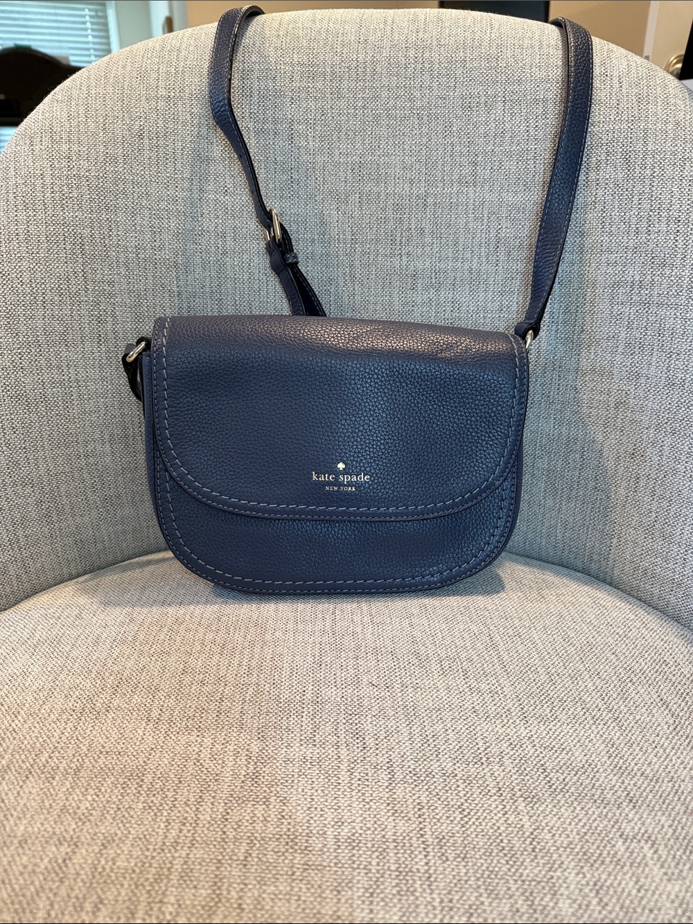 kate spade pebbled leather navy crossbody saddle bag